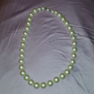 Vintage Large White Champagne Faux Knotted Pearl Strand Beaded Necklace 24”‎
